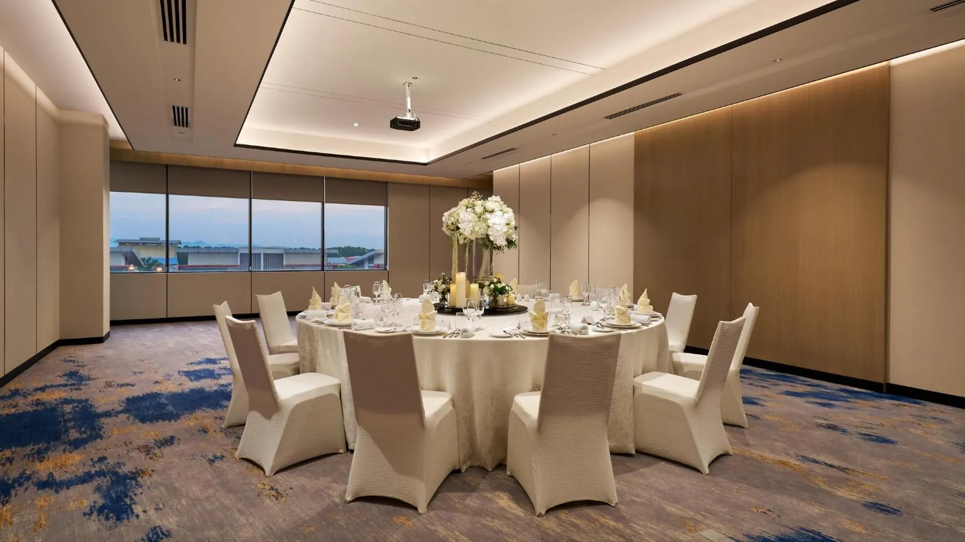Holiday Inn & Suites Penang Prai By Ihg ブキッ・ムルタジャム マレーシア